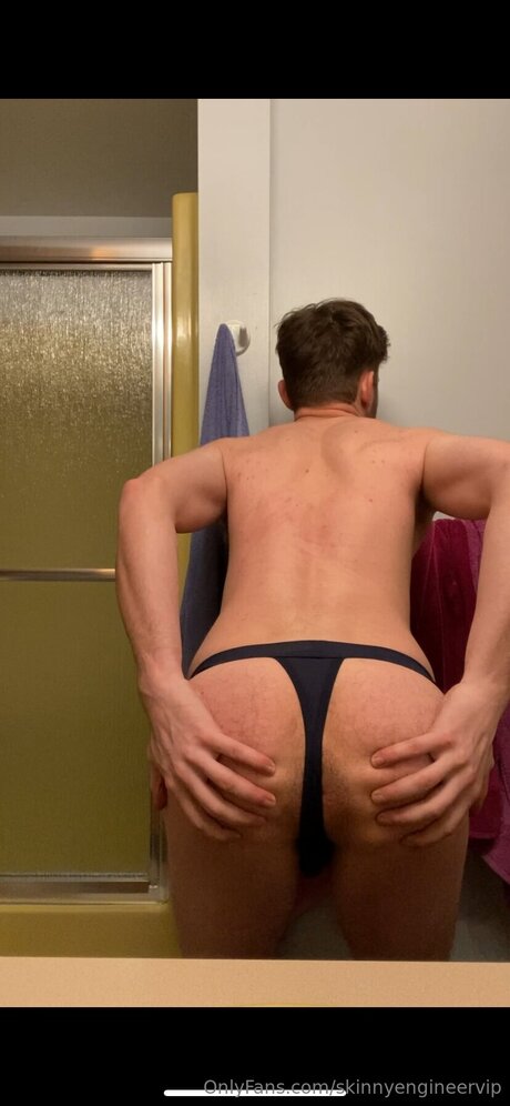 Skinnyengineervip Quick model image