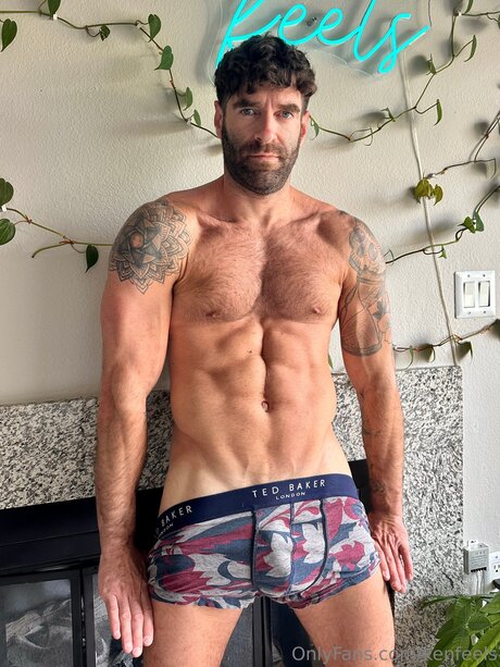 gay ebony onlyfans free naked images