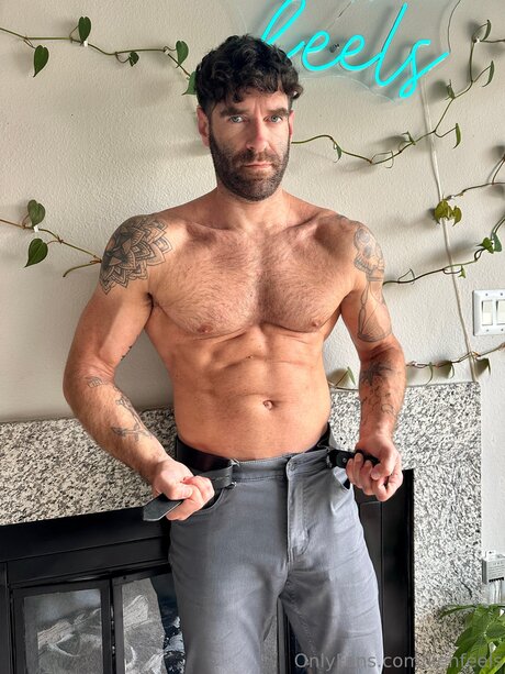 Kenfeels pornstar erotic image