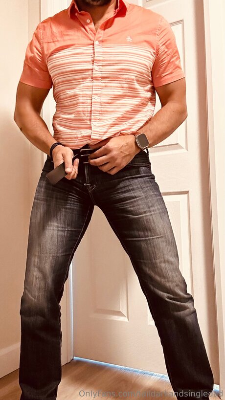 Talldarkandsingledad pornstar free pic