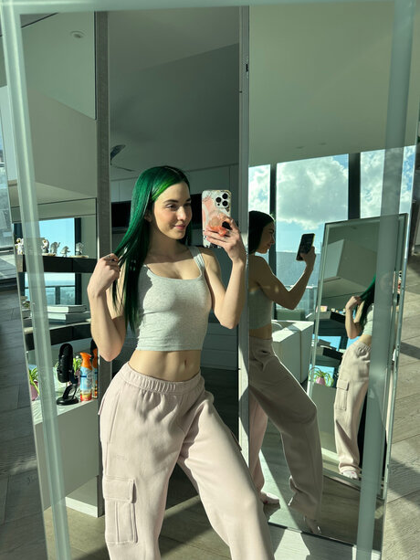 Baileyfree free pornstar gallery