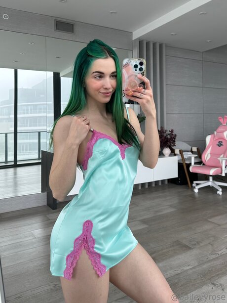 Baileyyrose model pornographic photo