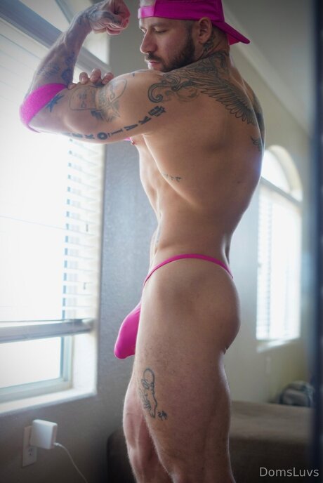 Domsluvz pornstar naked photo