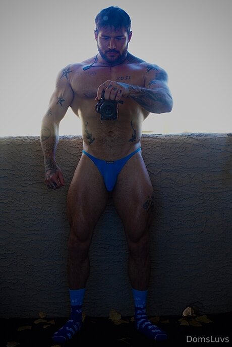 18 free onlyfans nude pic