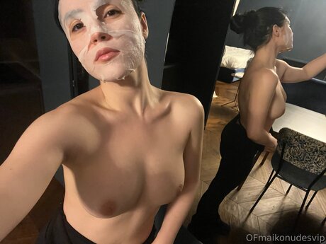 Missmaikoxx top pornstar pictures