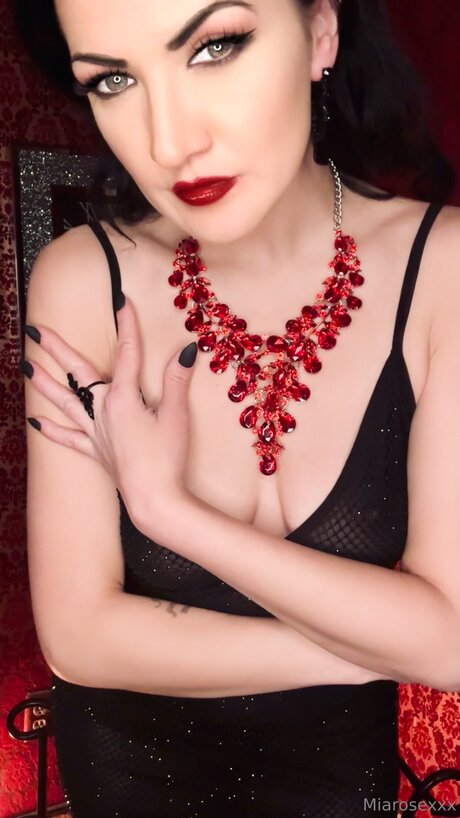 Miarosexxx nude pornstar images