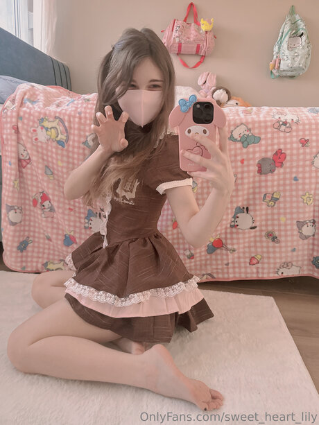 Sweet Heart Lily erotic model photo