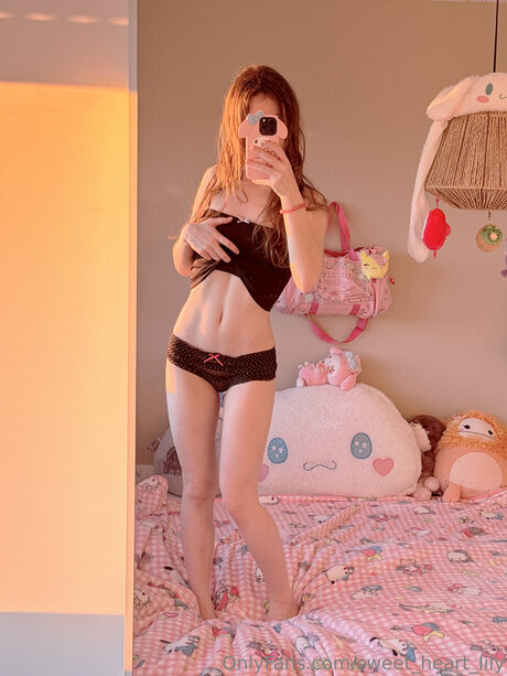 Sweet Heart Lily beautiful model image