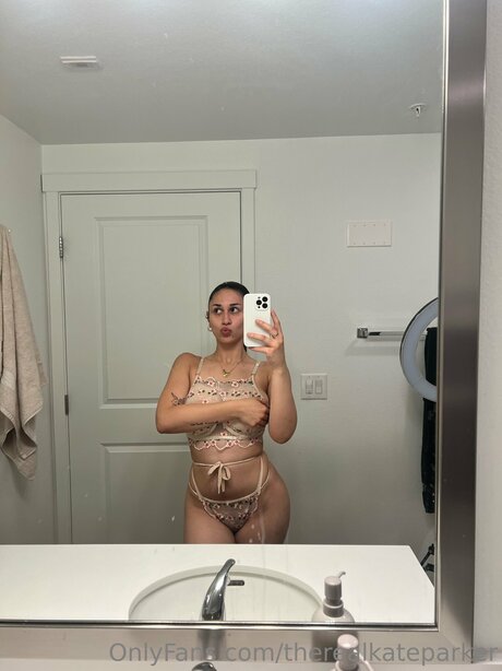 Therealkateparker star erotic galleries
