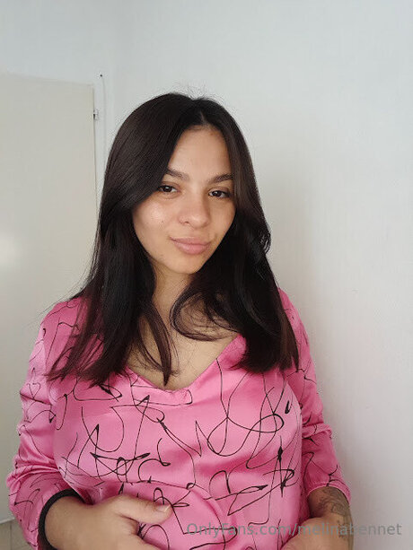 Melinabennet actress pics