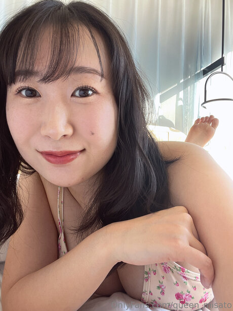 Queen Misato pornstar erotic photos