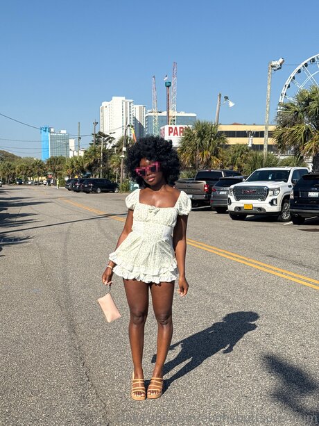 Ebonybuttspremium porn actress img