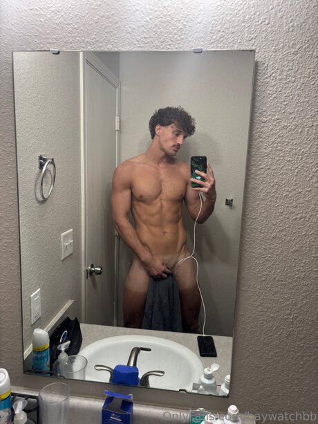 Baywatchbb model pretty picture