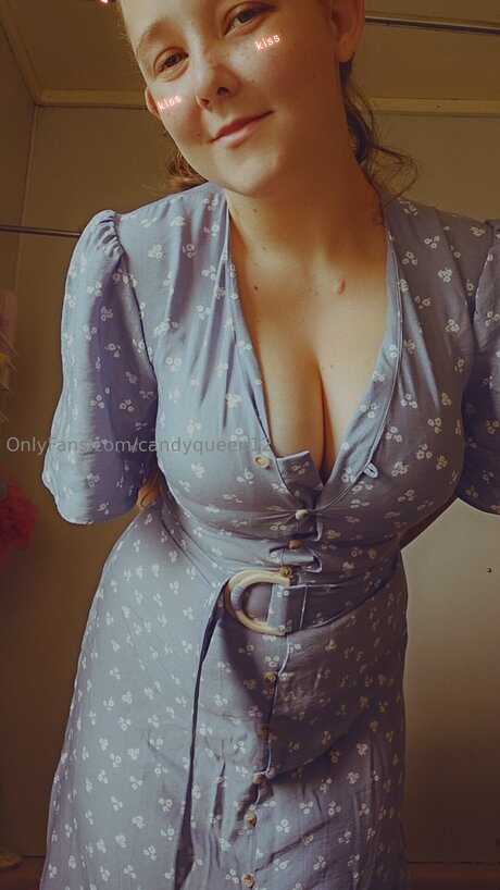 Candyqueen12 xxx pornstar photo