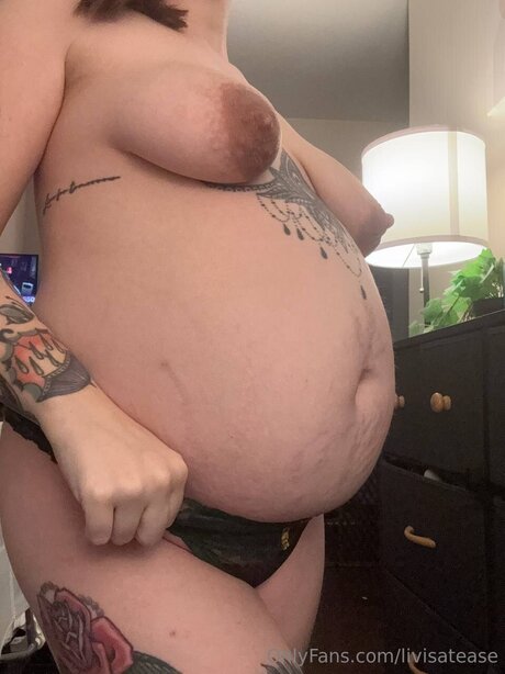 perfect shemale onlyfans nudes galleries