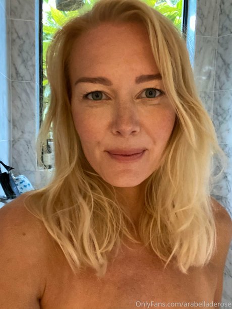 Arabella De Rose pornstar pretty gallery