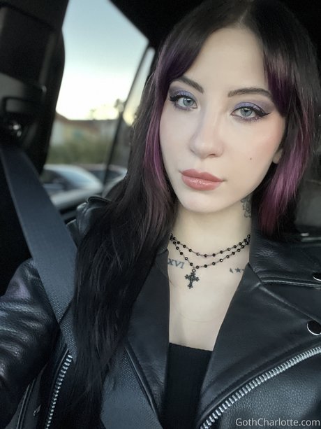 Charlotte Sartre model sexy images