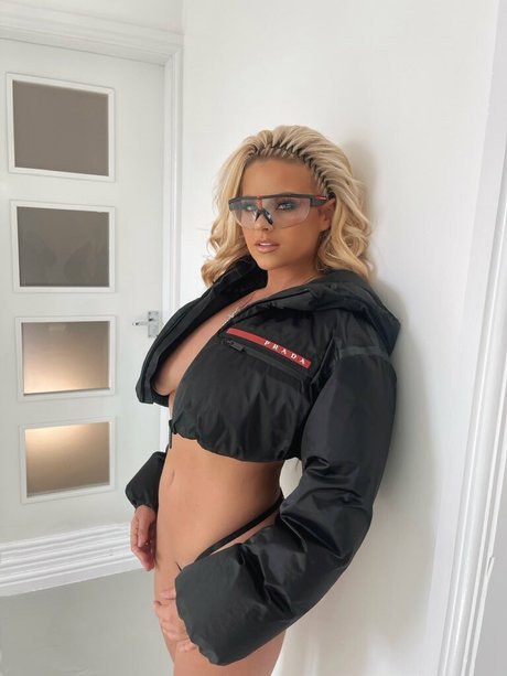 _Barbi pornstar beautiful picture