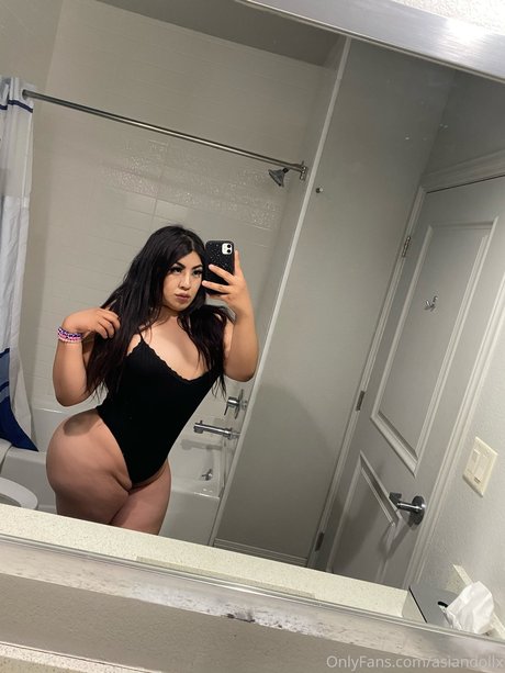 Asiandollx star hot pics