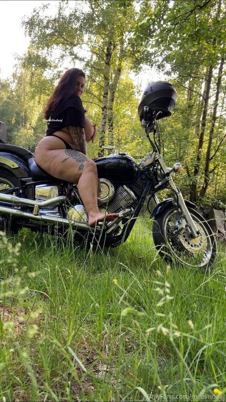 Meelindaaj pornstar nudes pictures