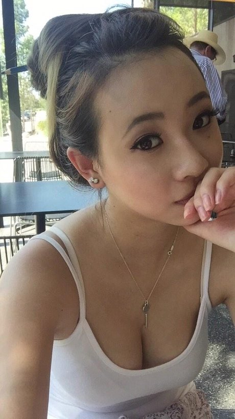 _Annysiia_ pornstar sex photo