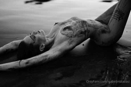 Isabell Malavasi_ nice star photo