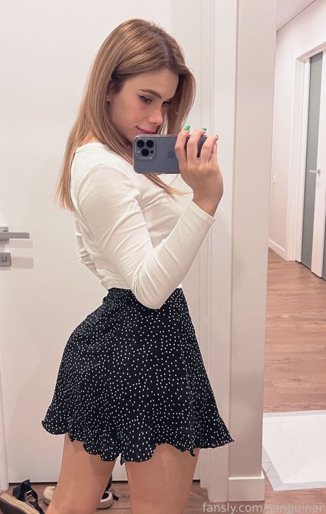 Laura Sanguinar model beautiful pictures