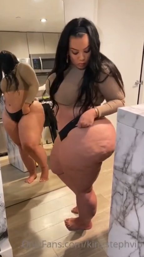 King Steph beautiful pornstar image