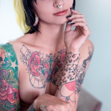 Ana Buhr Buldrini_ top star images