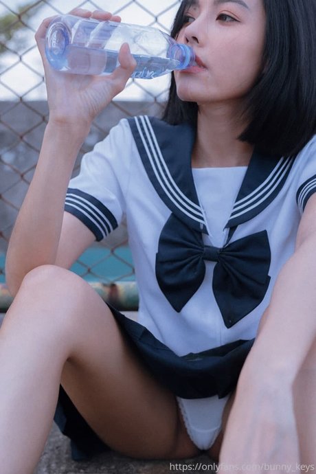 Bunny Keys_ nice actress photos