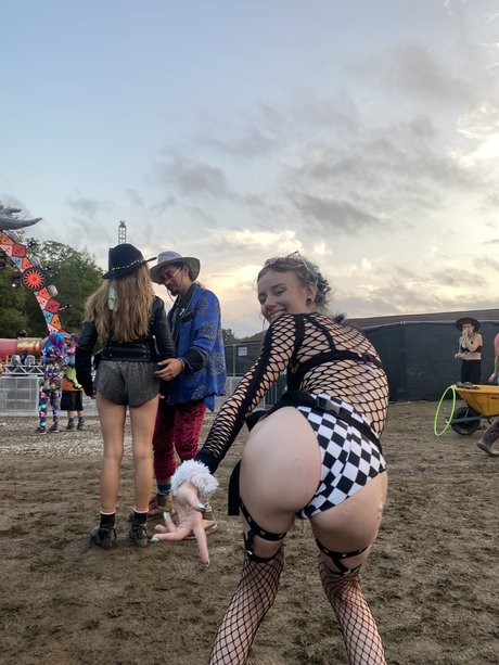 Eva Nova star perfect photos