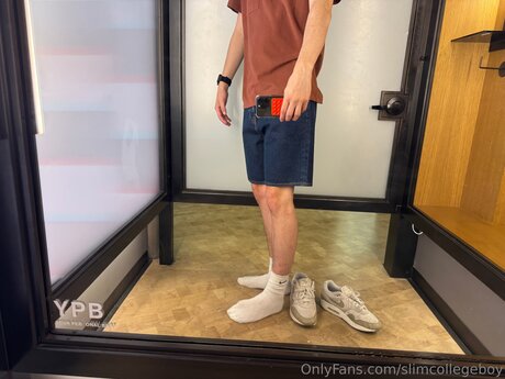 Slimcollegeboy hot star photo