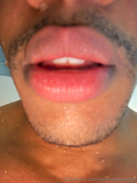 Akonnewanliss high quality pornstar photo