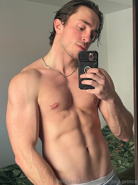 The Occitan Prince star pics