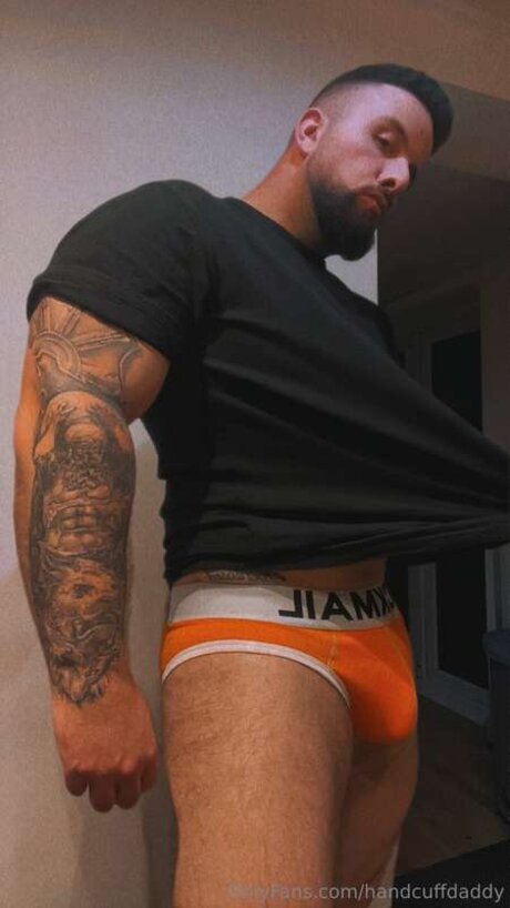 Handcuffdaddy naked model archive