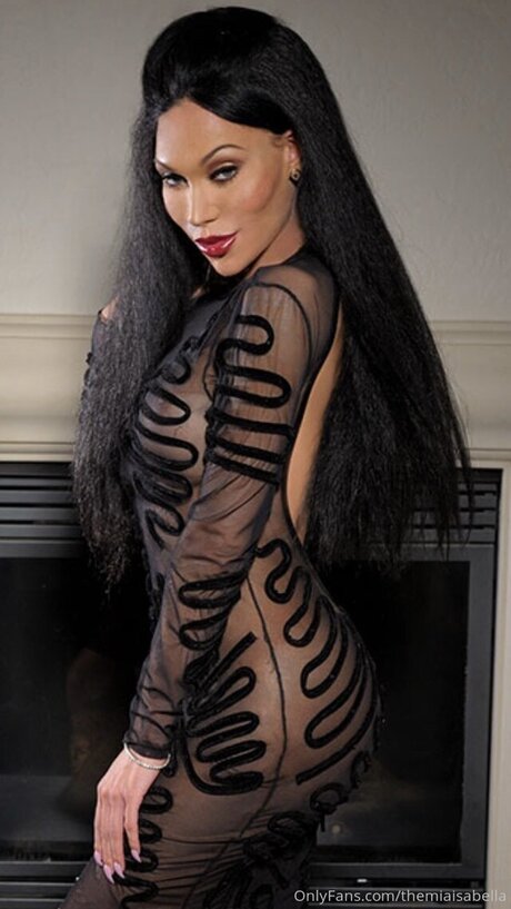 Themiaisabella nude star archive