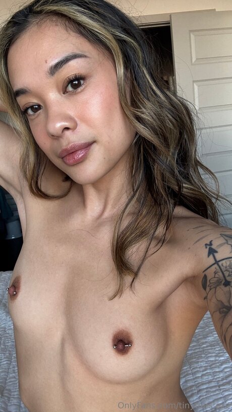 Tinytoes Exe star porn images