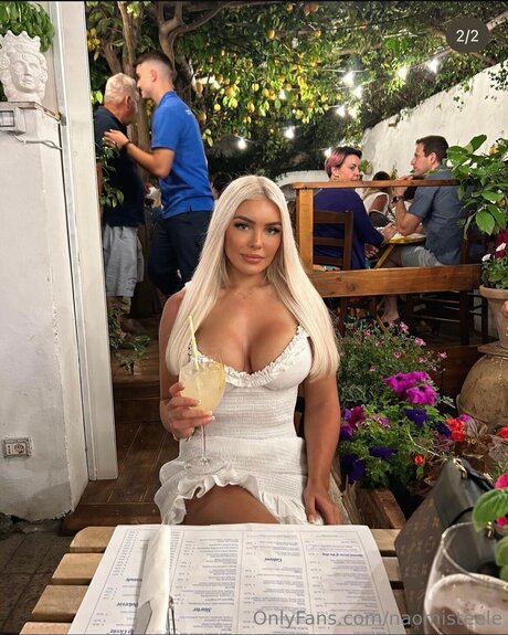 Naomisteele free pornstar photos