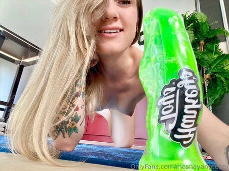 Mashayangteam high quality pornstar pic