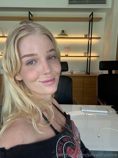 Sillywithceline star hd img