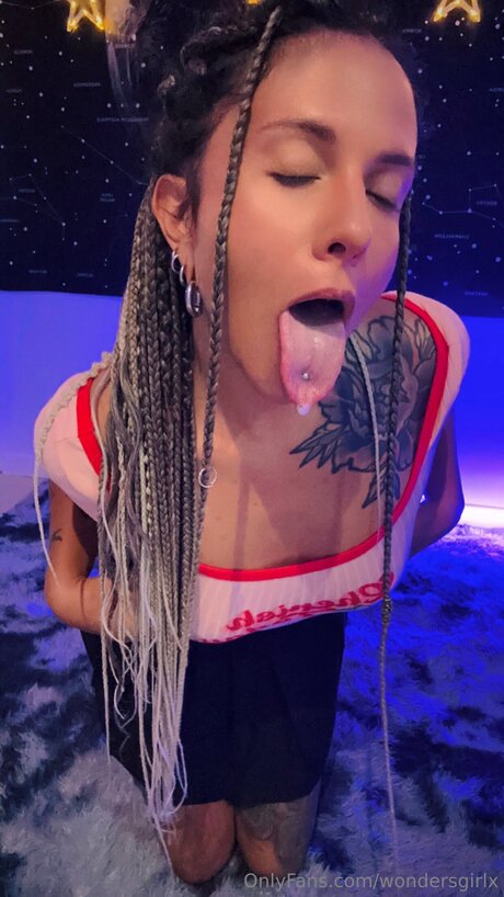 Wondersgirlx high quality pornstar images