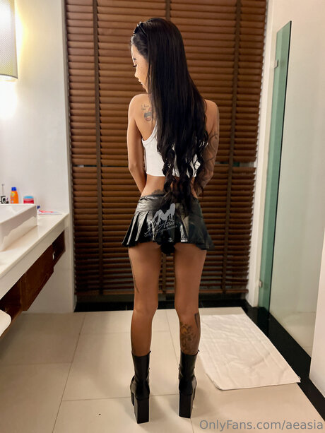 Aeasia star beautiful pics