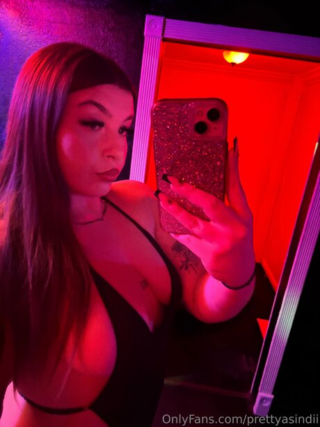 Prettyasindii star art photo