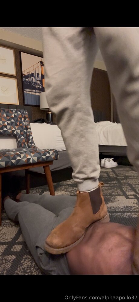 Alphaapollo37 model nude archive