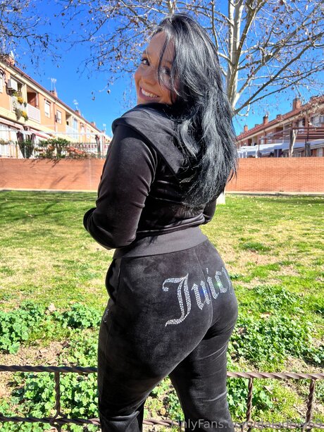 Galadriel69 exclusive pornstar pic