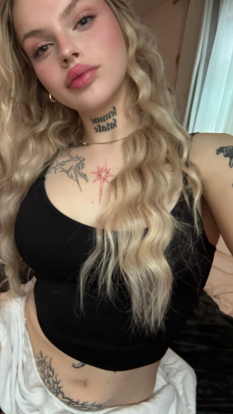 Sirenpain hd pornstar pic