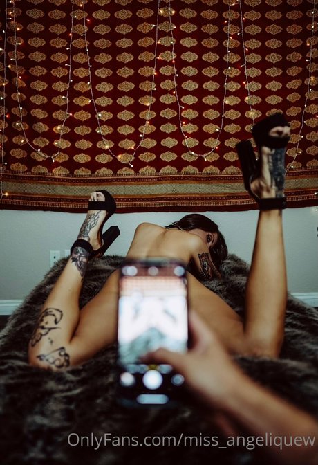Miss Angelique W pornstar best photos