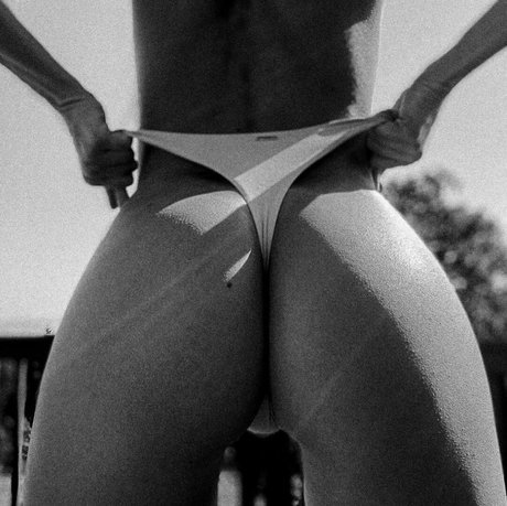 Fit Blonde Mom_ high quality pornstar archive