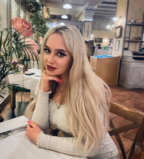 Origami Light erotic star photo