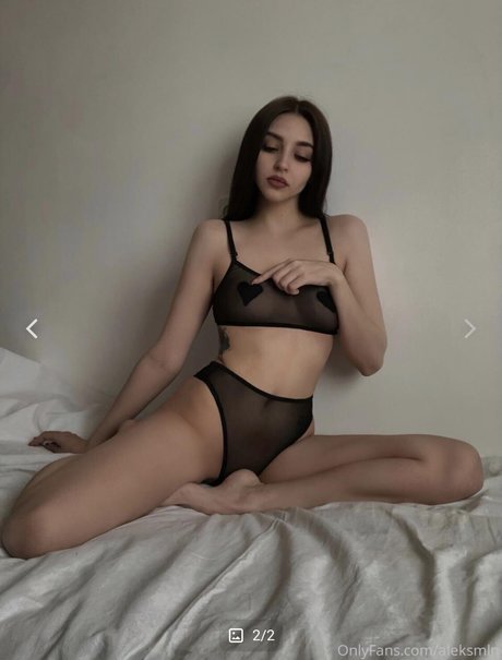Aleksmlnv adult model pic